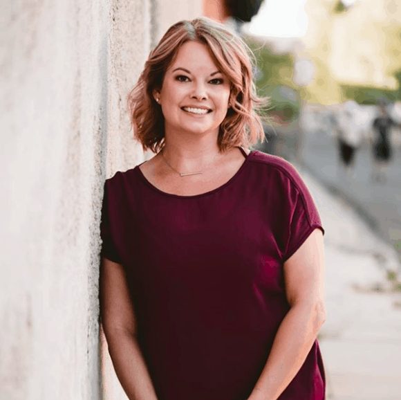 Becca Ludlum is an Instant Pot and Pinterest guru. Take her tips to heart and you'll be building your brand in no time. 
