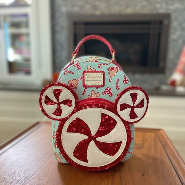 Did you get your ticket? WE HAVE A GIVEAWAY! Anyone who buys a ticket from when they went on sale through Cyber Monday is entered to win this Disney Loungefly backpack! You also get the early bird pricing. Will we see you at Disney World in April? #flockpresents 

#disneycontentcreator #disneyloungefly #loungefly #disneylove #disneyworld #conference #womensupportingwomen